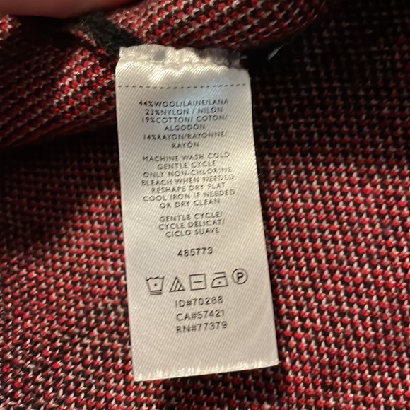 Ann Taylor Black, Red, and White mock neck sweater - XS - Picture 4 of 5